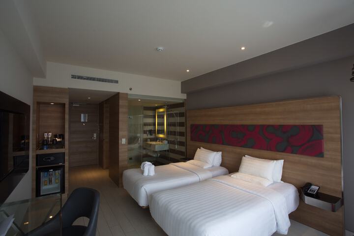 Room 7 of 57