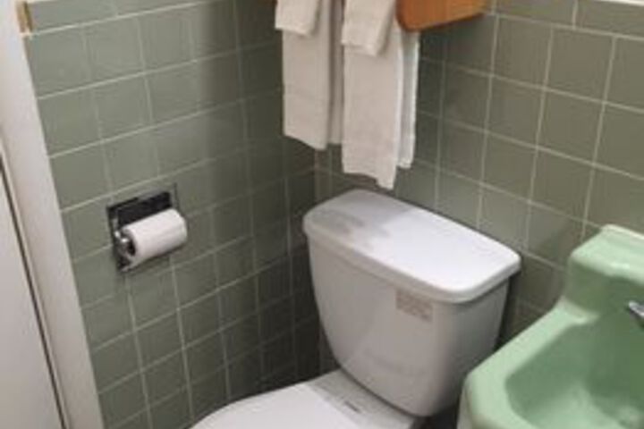 Room 3 of 15