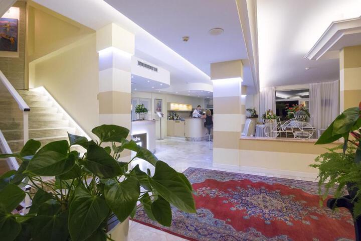 Relaxing Spa