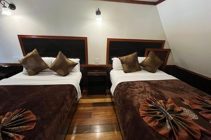 Room 20 of 272