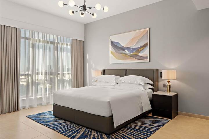 Room 20 of 166