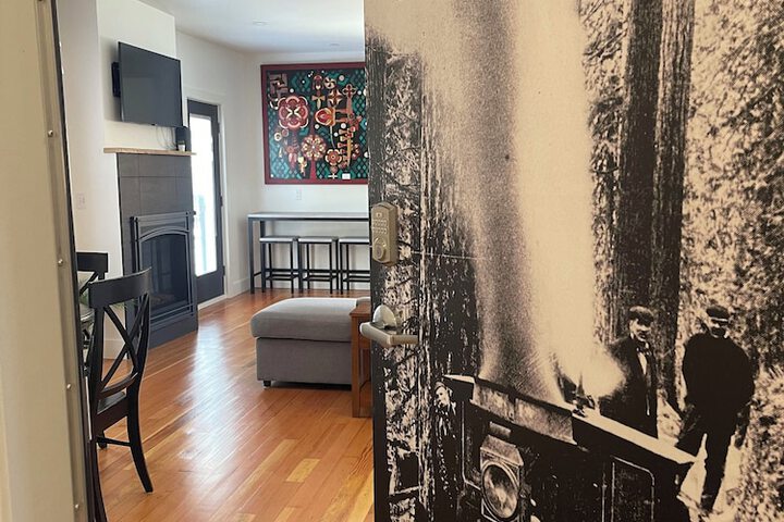 Room 49 of 103