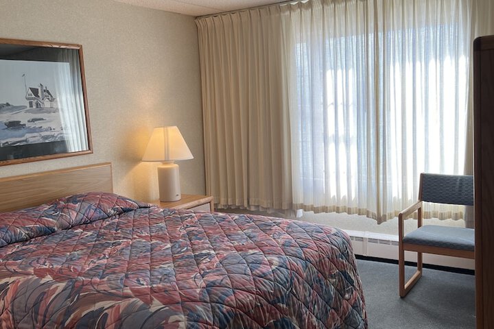 Room 17 of 75