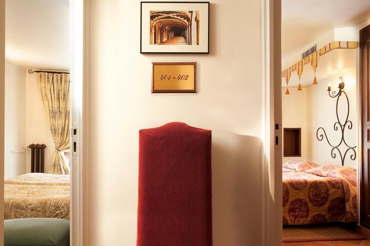 Room 15 of 36