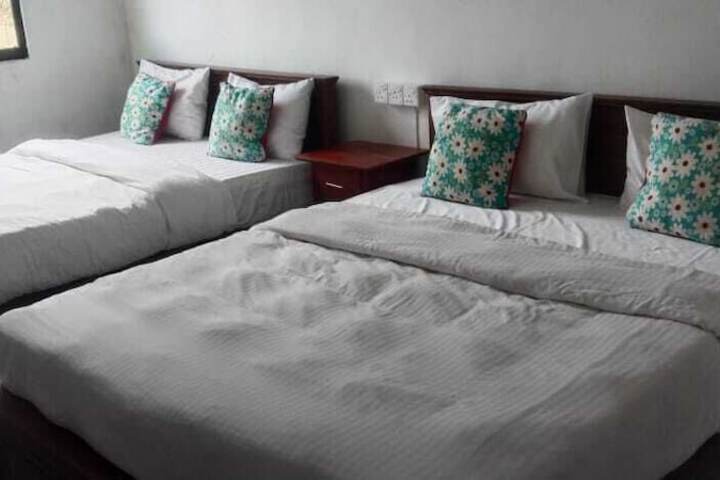 Room 4 of 21