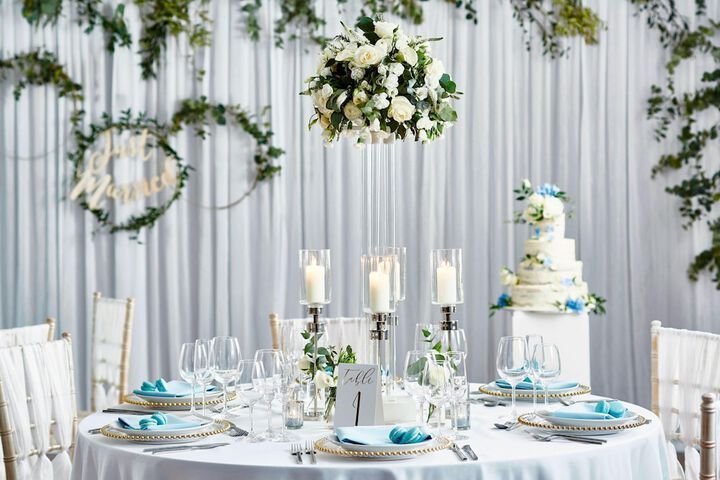 Ballroom/Hall 72 of 121