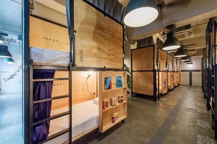 Room 10 of 74