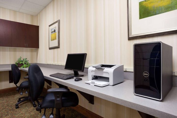 Business Center 45 of 51