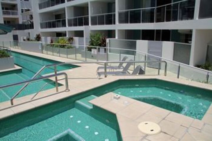Pool 91 of 107