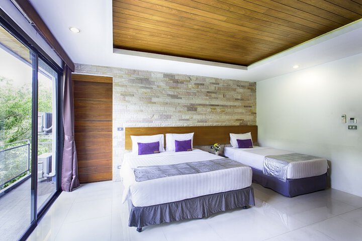 Room 29 of 74