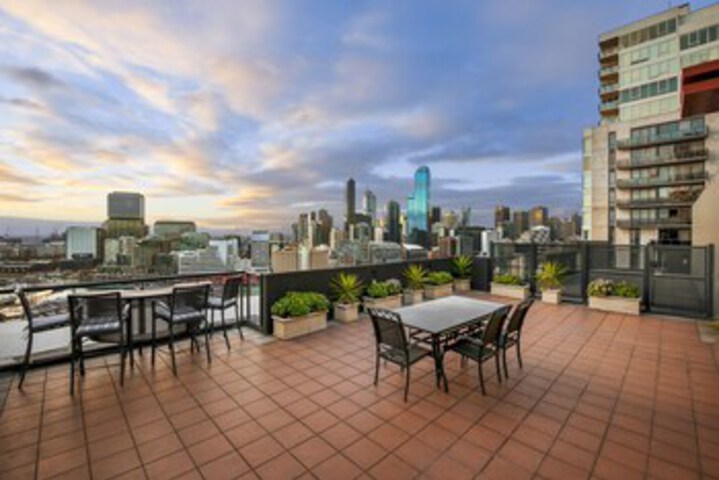 Terrace/Patio 2 of 19