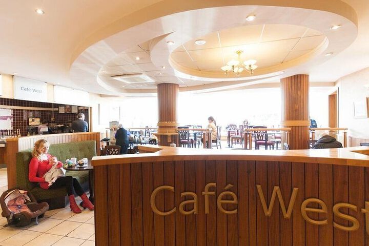 Cafe