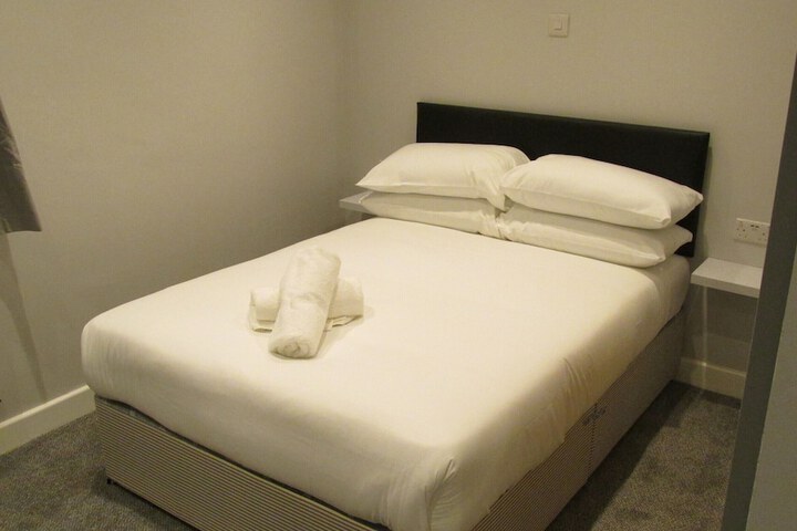 Room 7 of 23