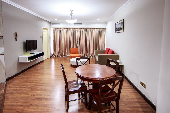 Room 18 of 42
