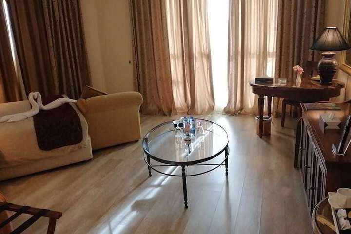 Room 20 of 71