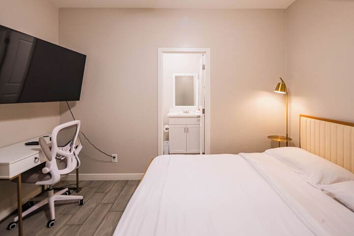 Room 5 of 37
