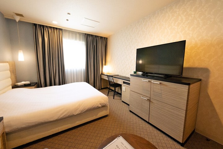 Room 161 of 239