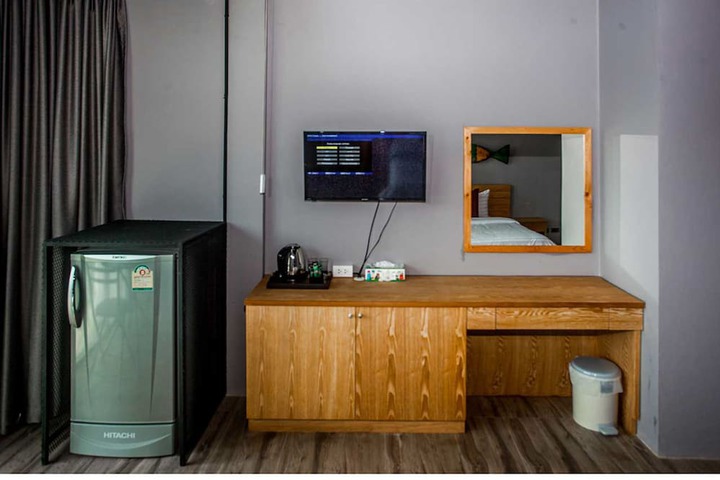 Room 17 of 24
