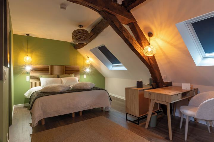 Room 18 of 47