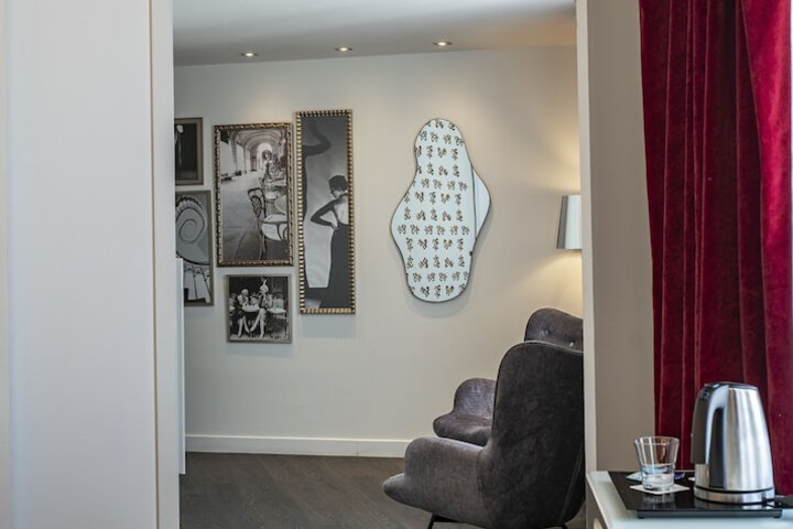 Room 13 of 52