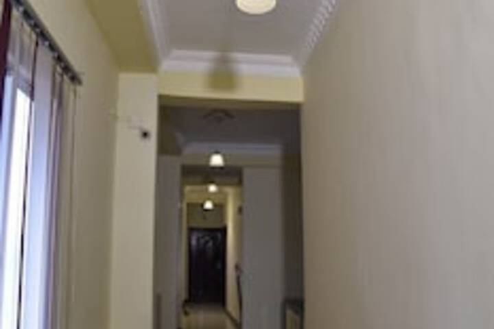 Ballroom/Hall 4 of 5