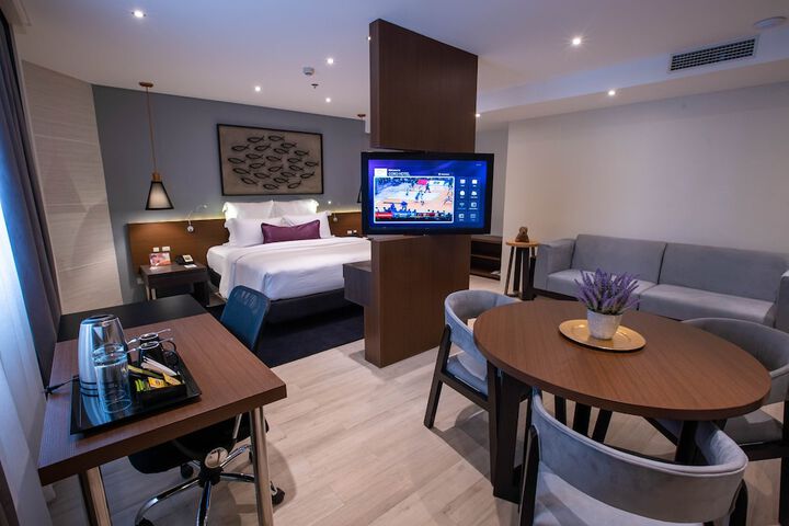 Room 26 of 67