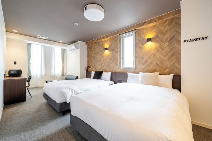 Room 16 of 47