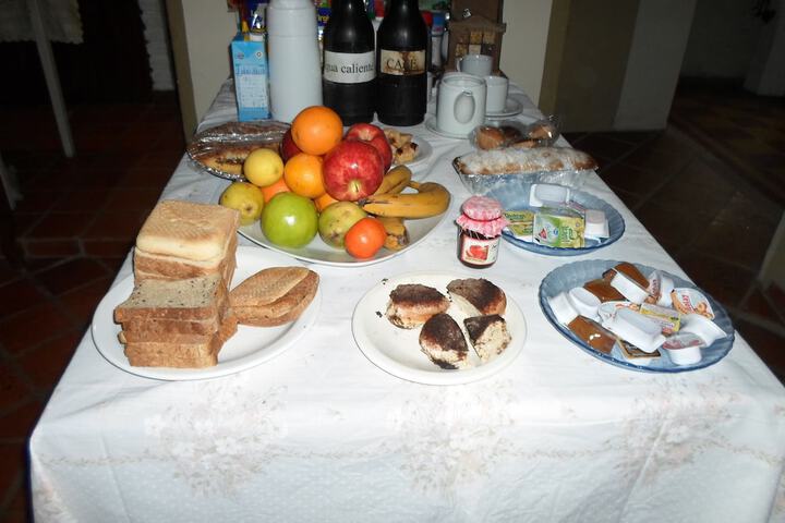 Breakfast/Coffee Service 82 of 126