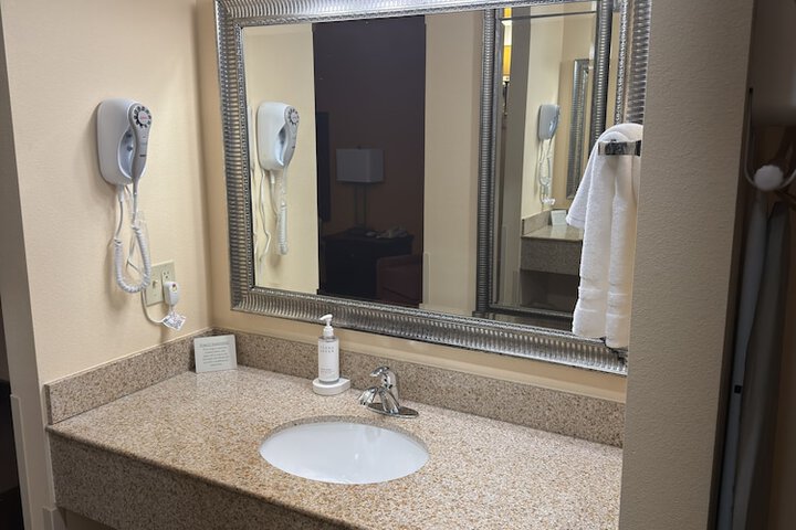 Room amenity