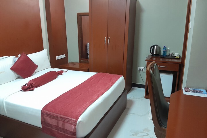 Room 70 of 119