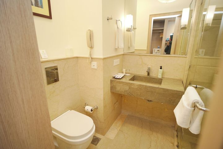 Clean Restrooms
