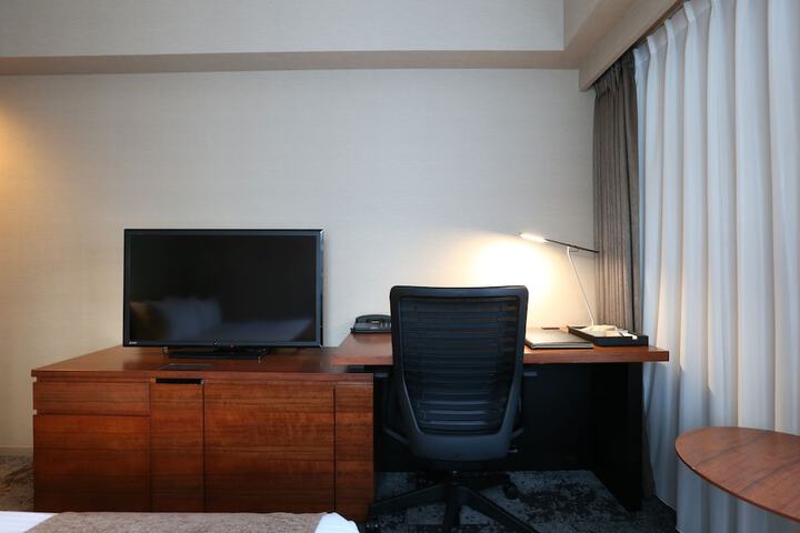 Room 17 of 73
