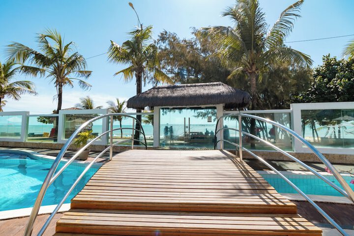 Hotel with Pool