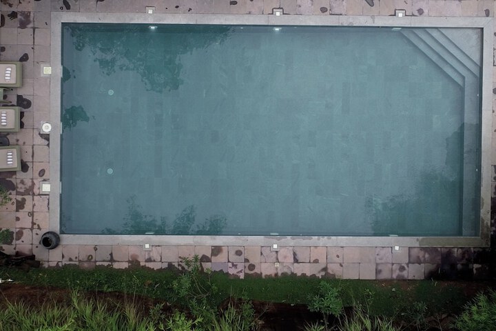 Pool 43 of 73