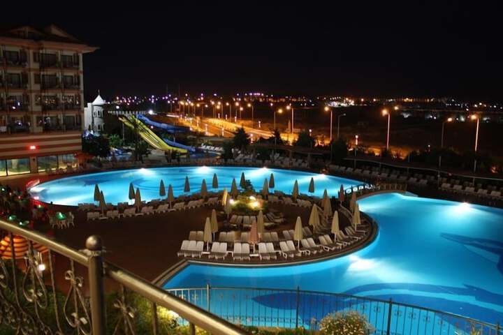 Pool 34 of 120