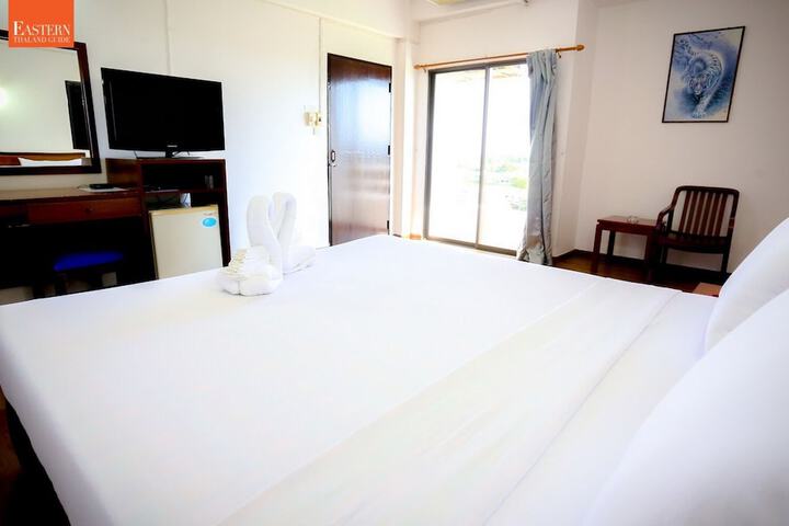 Room 20 of 101