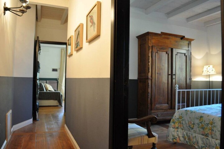 Room 26 of 48
