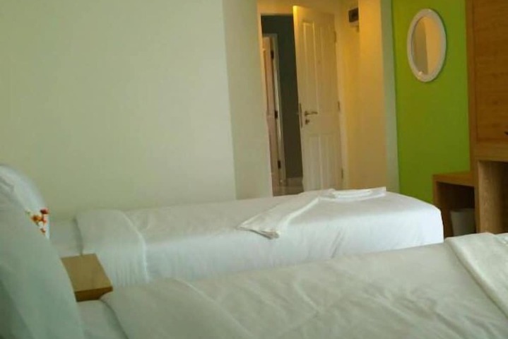 Room 31 of 69