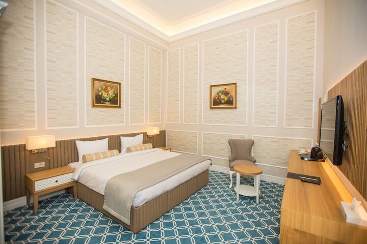 Room 35 of 52