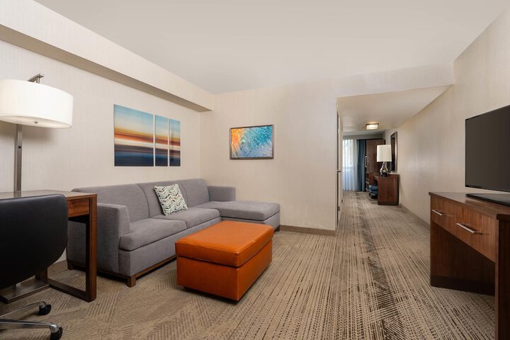 Room 28 of 52