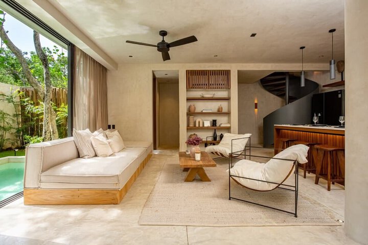 Room 154 of 740