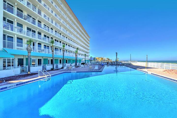 Harbour Beach Resort in Daytona Beach, FL