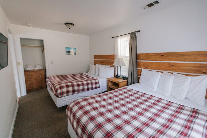Room 16 of 72