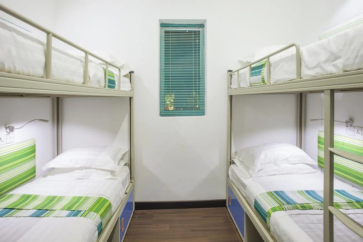 Room 3 of 4