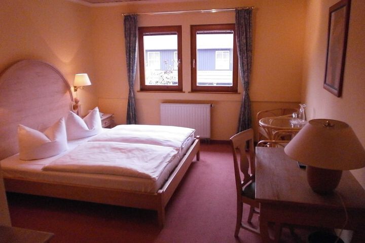 Room 8 of 56
