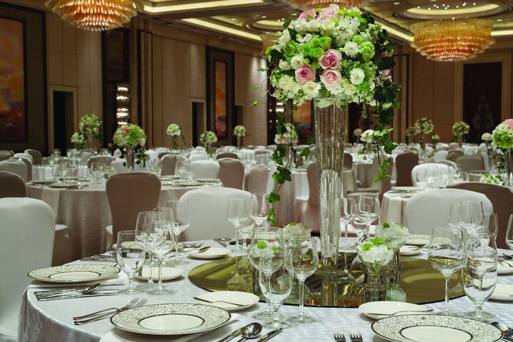 Ballroom/Hall 75 of 90