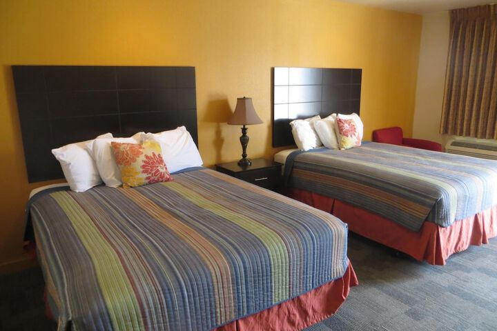 Room 19 of 32