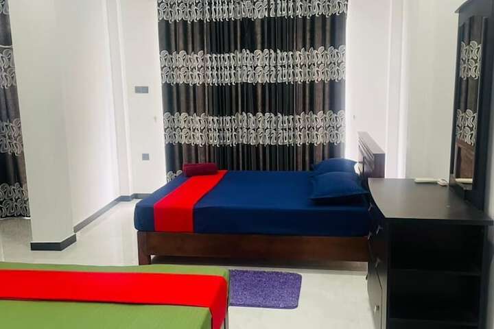 Room 7 of 22