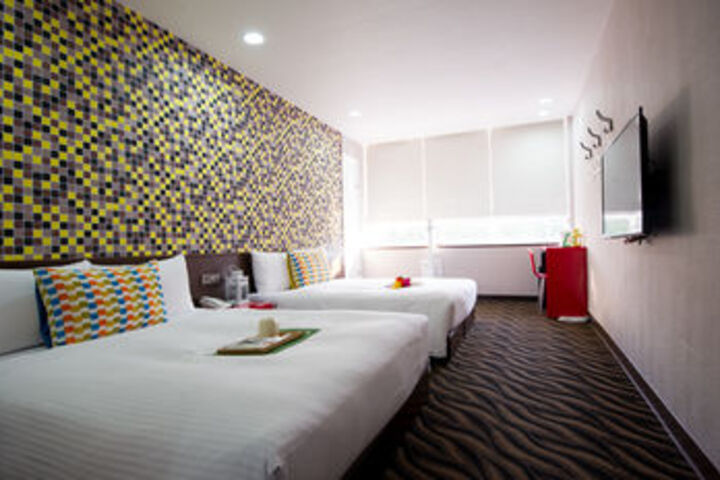 Room 18 of 23