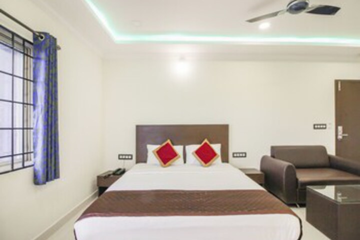 Room 17 of 21